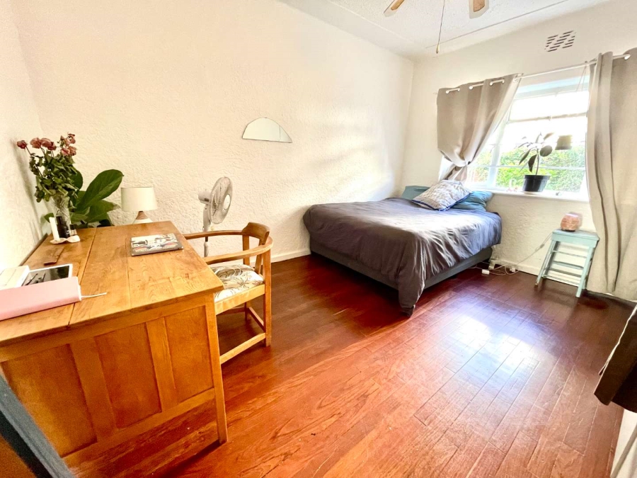 1 Bedroom Property for Sale in Oranjezicht Western Cape